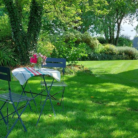 La Maison De Marie, Au Coeur De La Campagne Avec Table D'Hotes Sur Reservation Kérien Exteriér fotografie